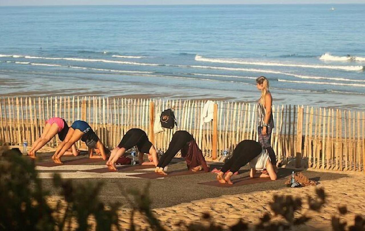 Surf Riders & Co Surf Camp Moinhos Hostel Ericeira Zewnętrze zdjęcie